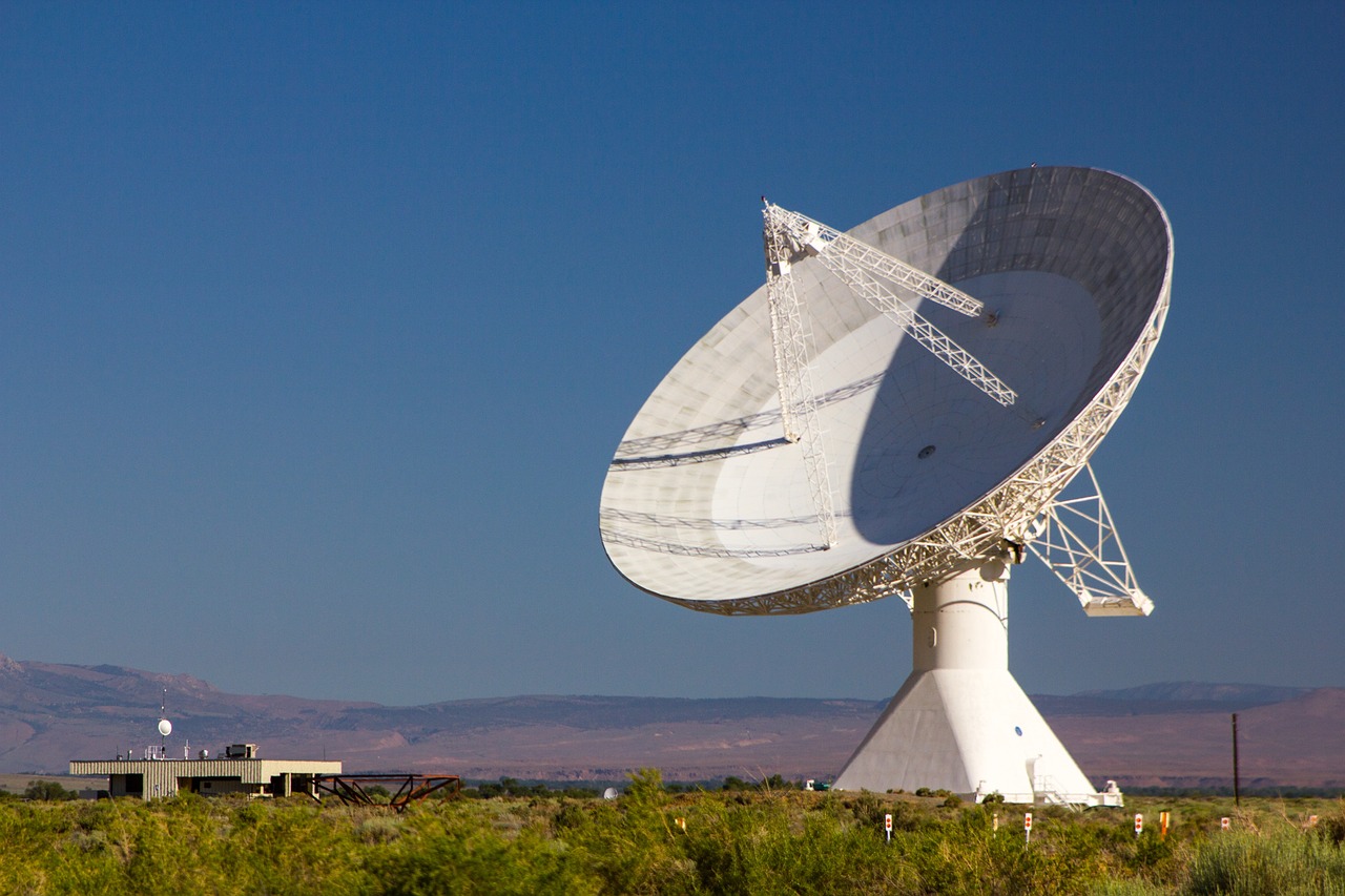 ¿Qué material repele las ondas electromagnéticas?