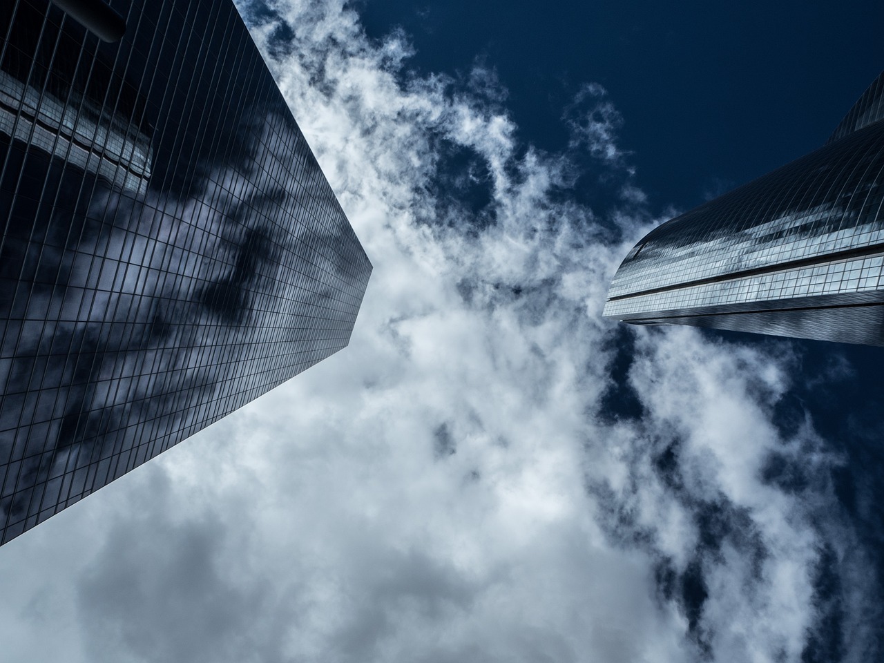 ¿Dónde está ubicada la Torre de Cristal?