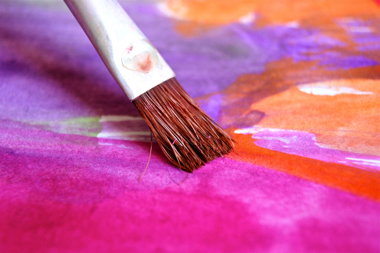 ¿Qué pintura se usa para pintar el interior de una casa?